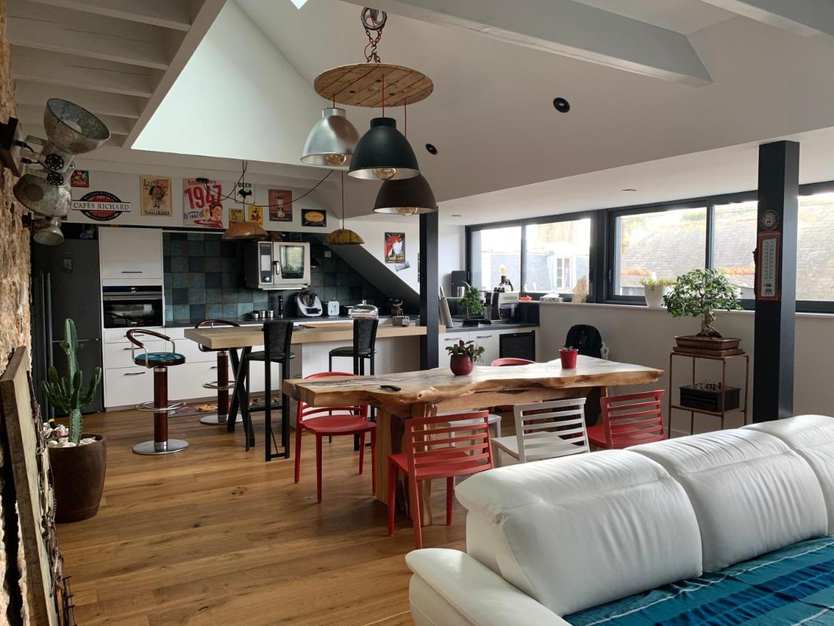 Appartement 3 Chambres Centre Ville Et 100M De La Mer コンカルノー エクステリア 写真