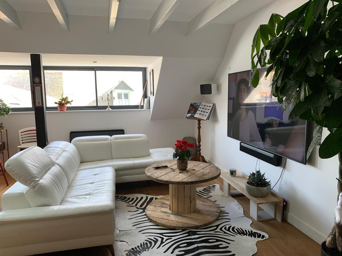 Appartement 3 Chambres Centre Ville Et 100M De La Mer コンカルノー エクステリア 写真